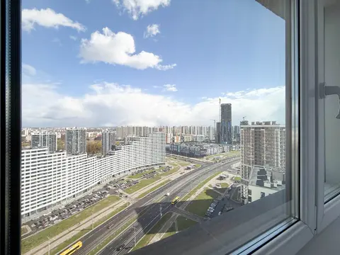  2-комнатная квартира в Минске на улице Братская 1