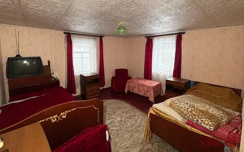  м² и участком соток