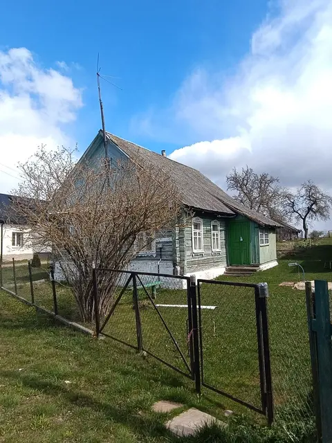  м² и участком сотка