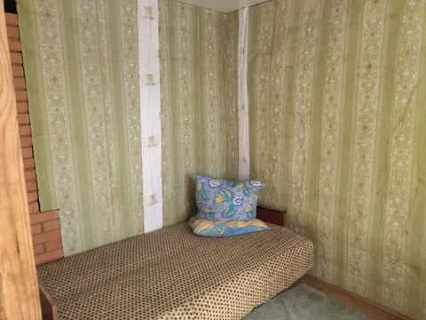  м² и участком соток