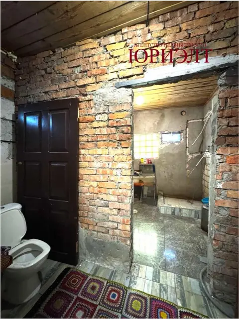  м² и участком соток