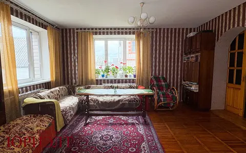  м² и участком сотки