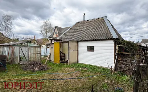  м² и участком сотки