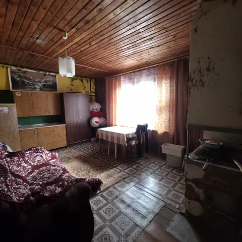  м² и участком соток