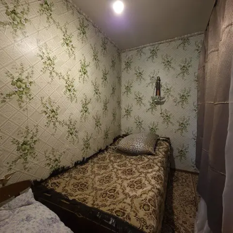  м² и участком соток