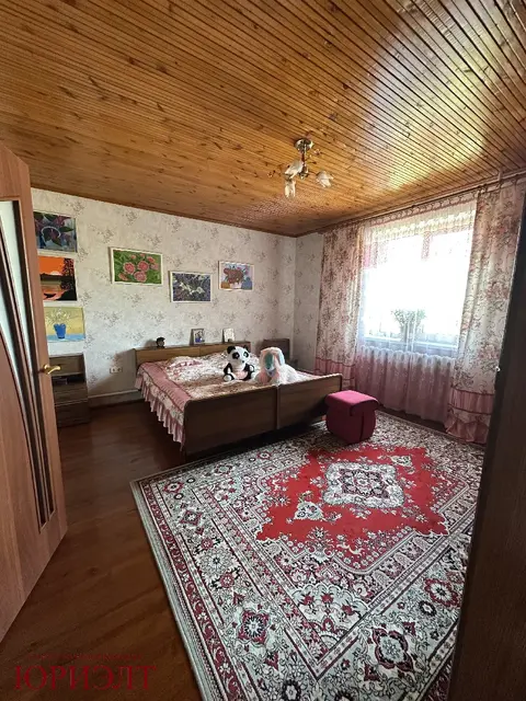  м² и участком соток