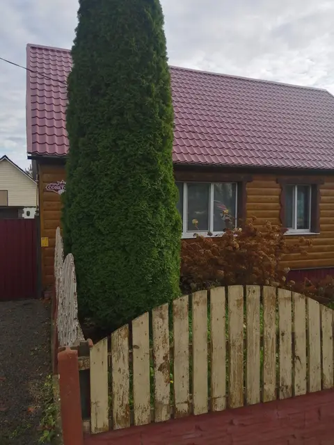  м² и участком сотки