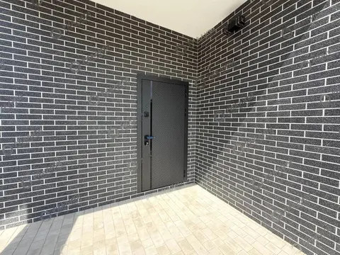  м² и участком сотки