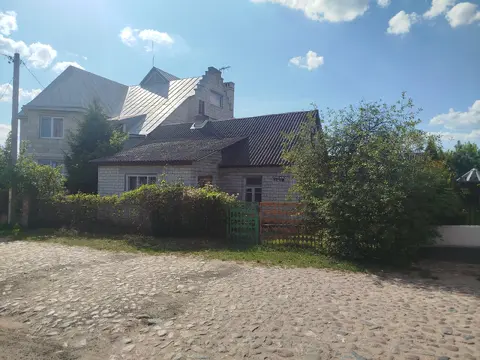  м² и участком сотки