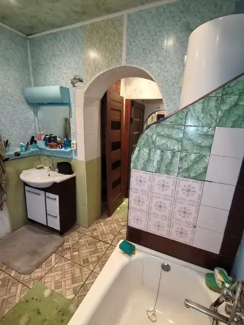  м² и участком сотки