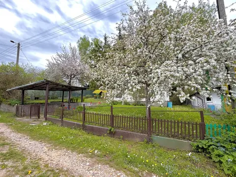 м² и участком соток