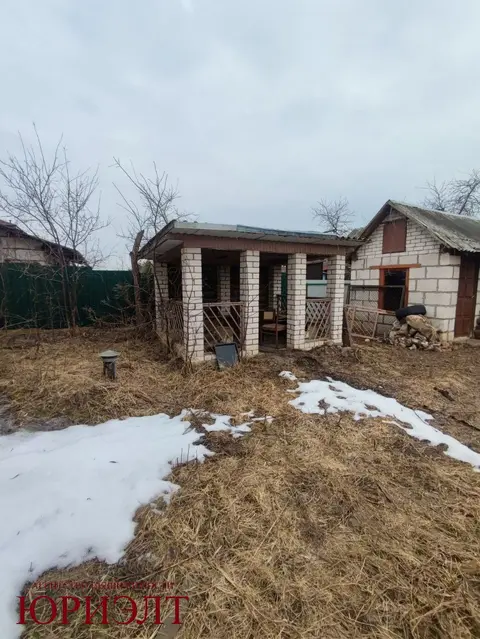  м² и участком сотка