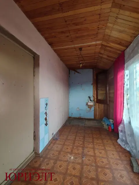  м² и участком сотка