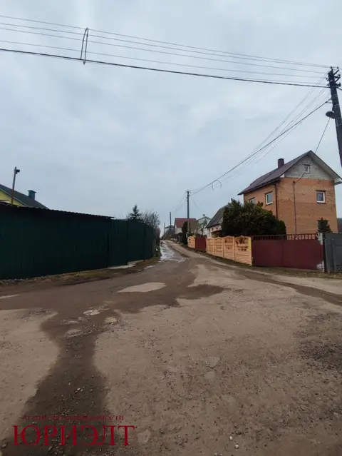  м² и участком сотка