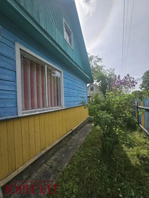  м² и участком соток