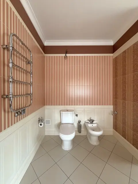 м² и участком сотки
