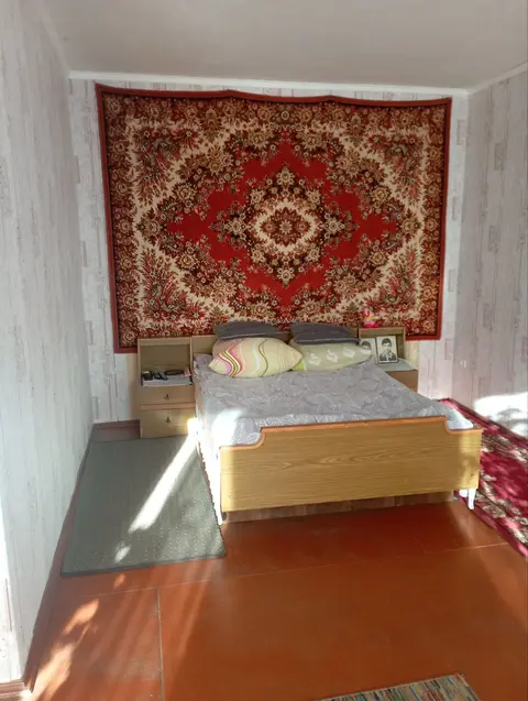  м² и участком соток