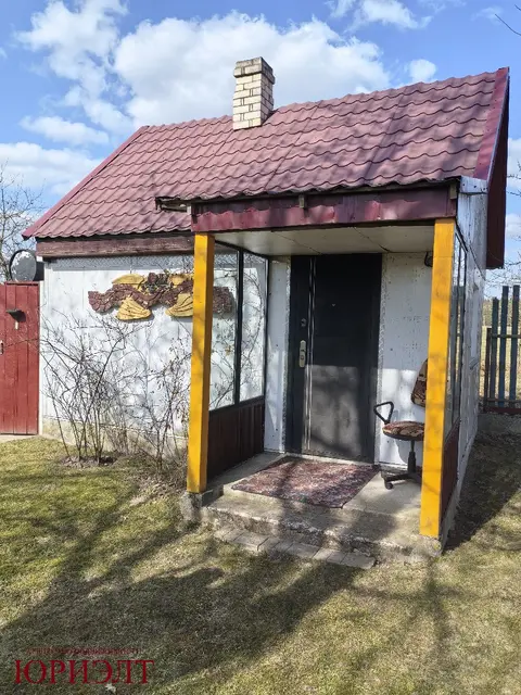  м² и участком сотки