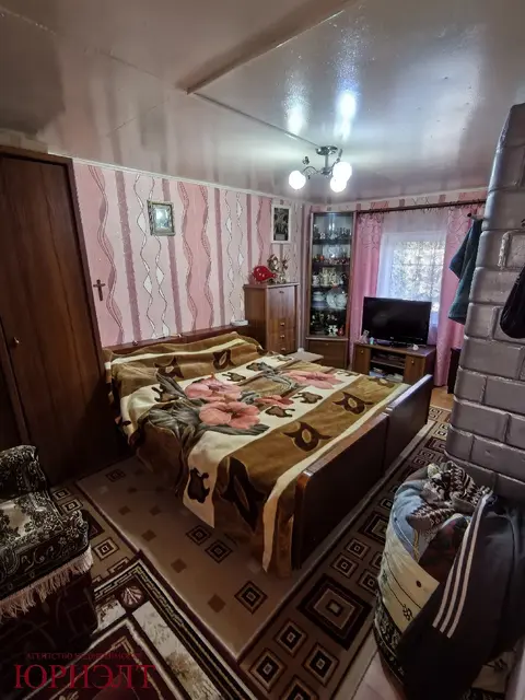  м² и участком сотки