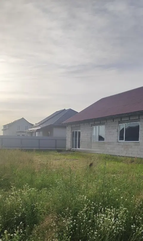  м² и участком соток