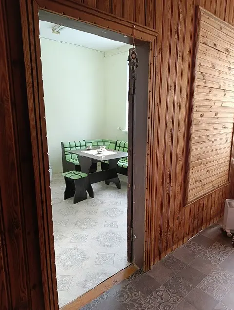  м² и участком соток