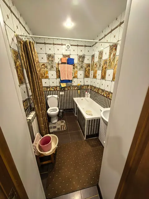  м² и участком соток