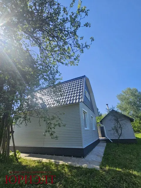  м² и участком соток