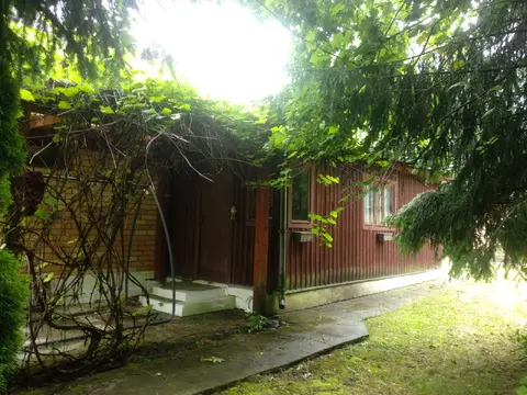  м² и участком соток