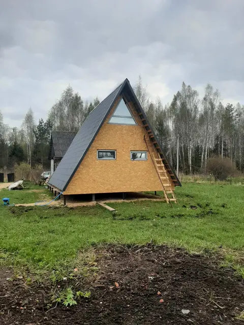  м² и участком соток