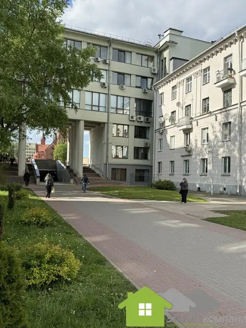  3-комнатная квартира в Минске на улице Кальварийская 5