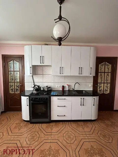  м² и участком соток