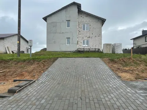  м² и участком соток