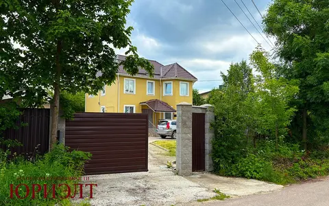  м² и участком соток