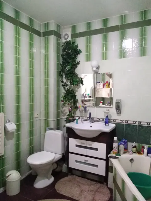  м² и участком сотки