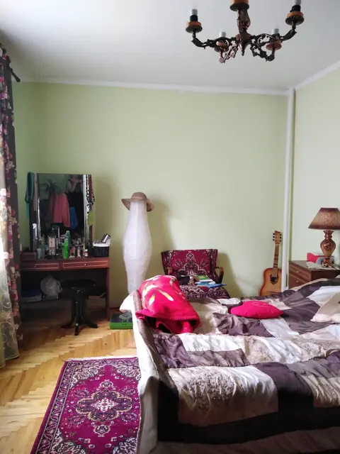  м² и участком сотки