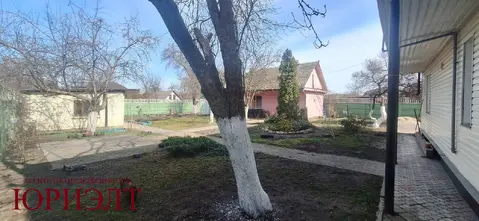 м² и участком соток