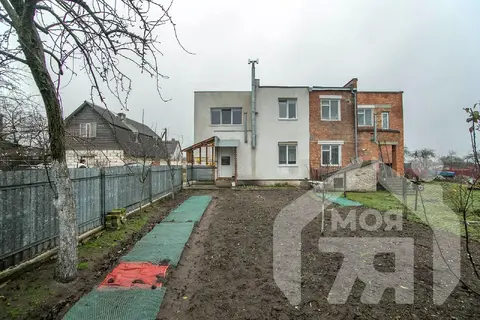  м² и участком соток