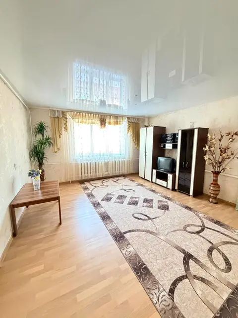  м² и участком соток