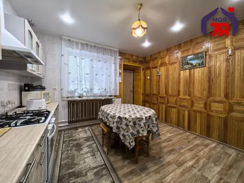  м² и участком соток