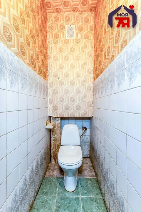  м² и участком соток