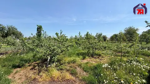  м² и участком соток