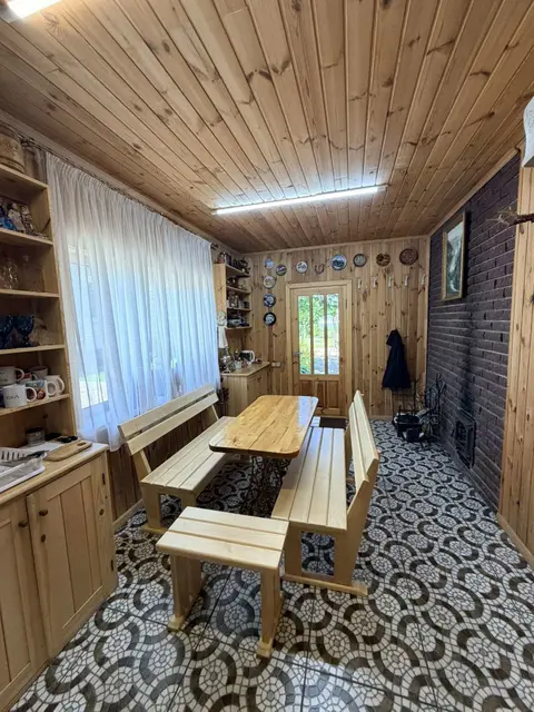  м² и участком соток