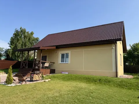  м² и участком соток