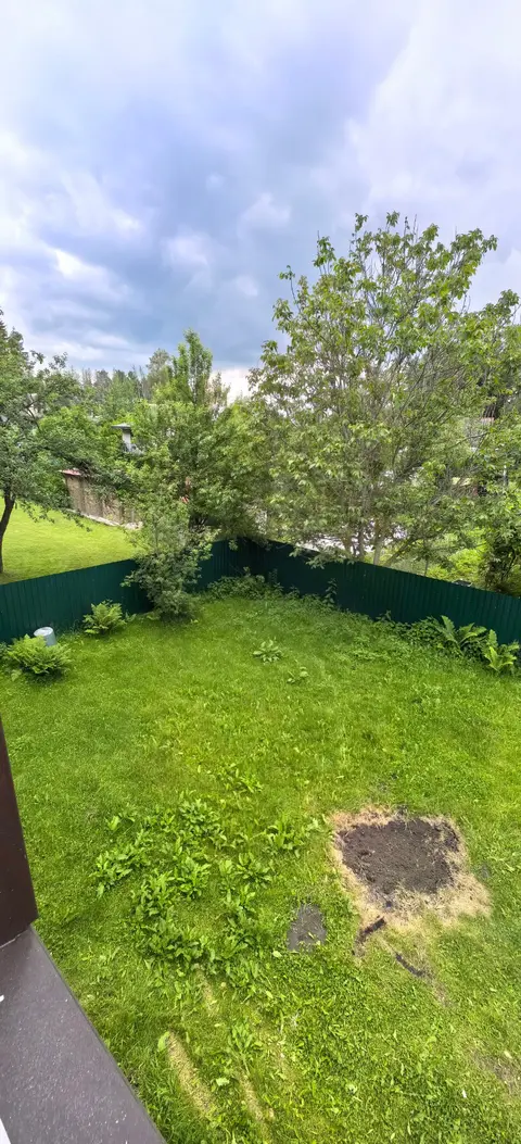  м² и участком соток