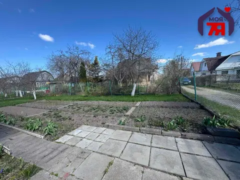  м² и участком соток