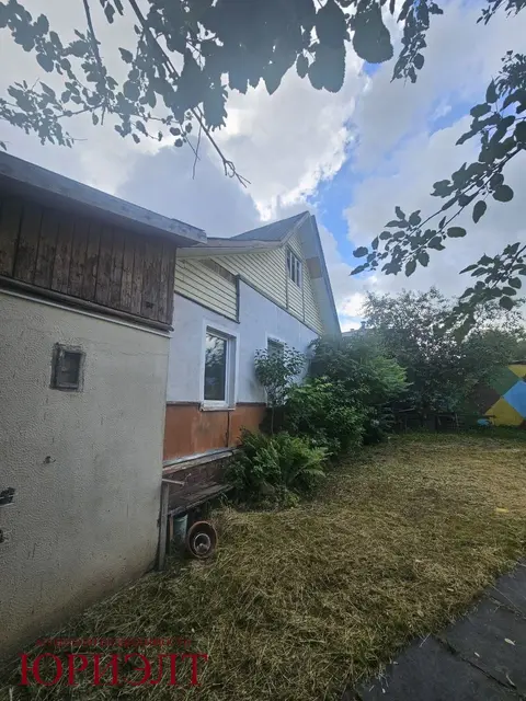  м² и участком соток