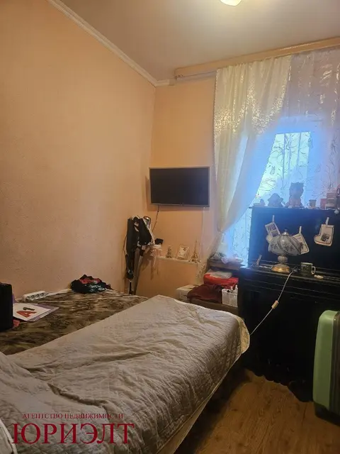  м² и участком соток
