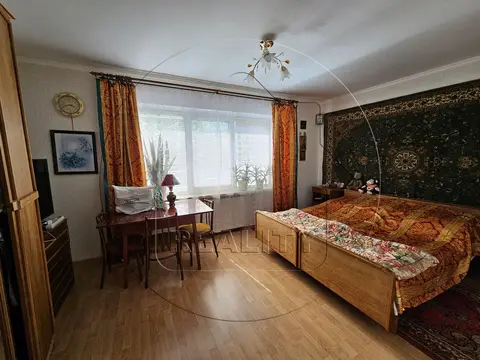  м² и участком сотки