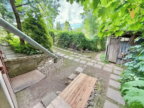  м² и участком соток