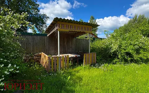  м² и участком соток